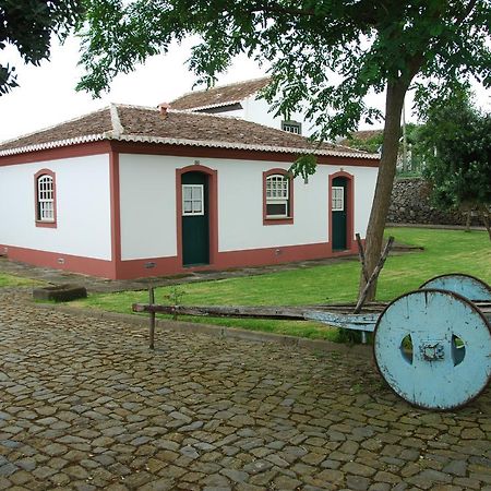 Quinta Dos Figos "5 Trevos Gold" Villa Praia da Vitoria Exterior photo