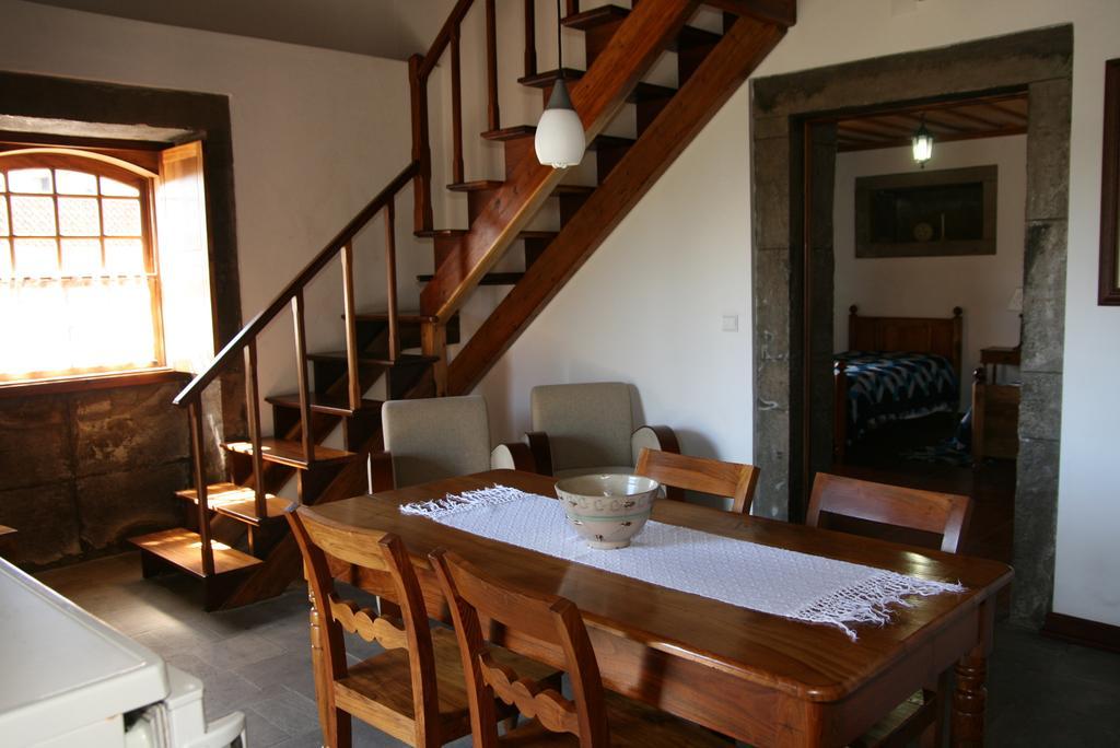 Quinta Dos Figos "5 Trevos Gold" Villa Praia da Vitoria Room photo